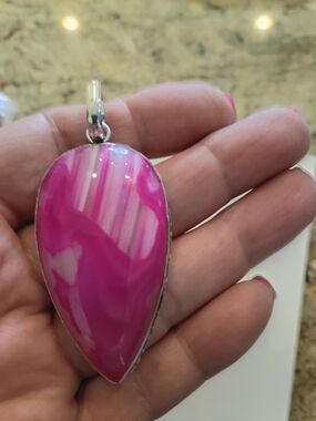 Huge Vibrant Real AgatePink Stone In Silver Tone Gorgeous Patterns!